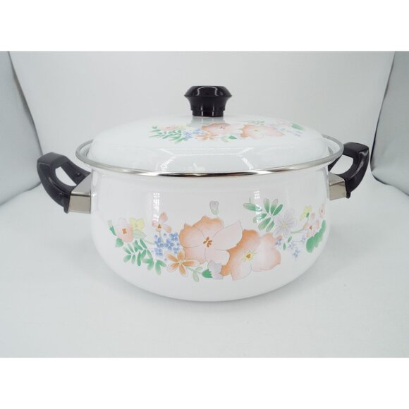 Vintage Pastel Floral Enamelware Stock Pot with Lid Made in Thailand - Picture 1 of 11